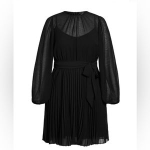 NWT City Chic L/20 Dress 🖤